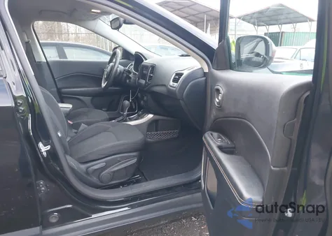 2018 Jeep Compass Sport 4X4 z USA, uszkodzony, nr VIN 3C4NJDAB5JT103865